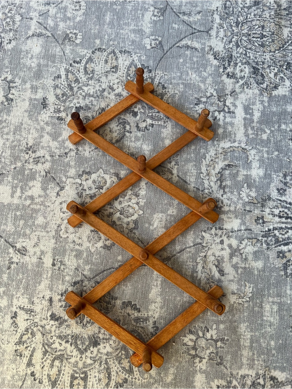 Vintage Brown Wooden Expandable Wall Peg Rack